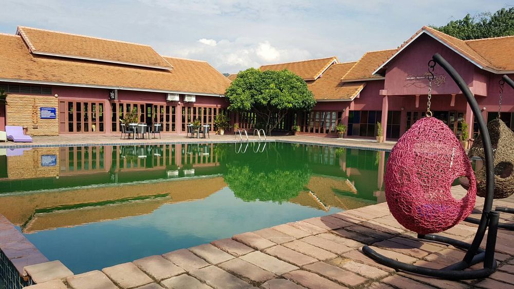 Chiangmai Royal Creek Hotel Hang Dong Exterior photo